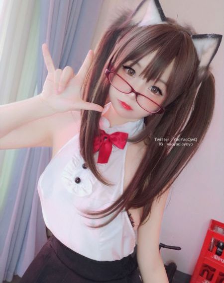 蕾丝女孩_在线播放高清